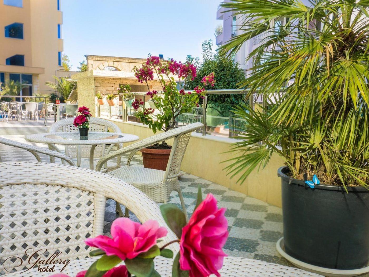 Family Hotel Gallery Slăntjev Brjag Exteriör bild