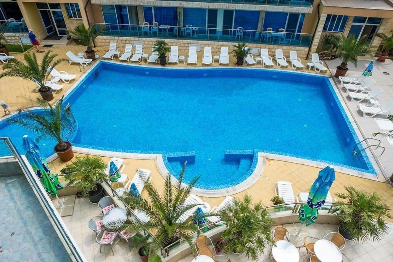 Family Hotel Gallery Slăntjev Brjag Exteriör bild